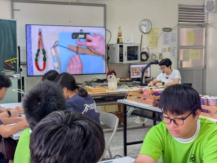 【活動】辦理完免計畫新港國中體驗技職活動圖片