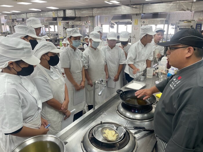 【活動】辦理特色料理業師協同學第一場圖片
