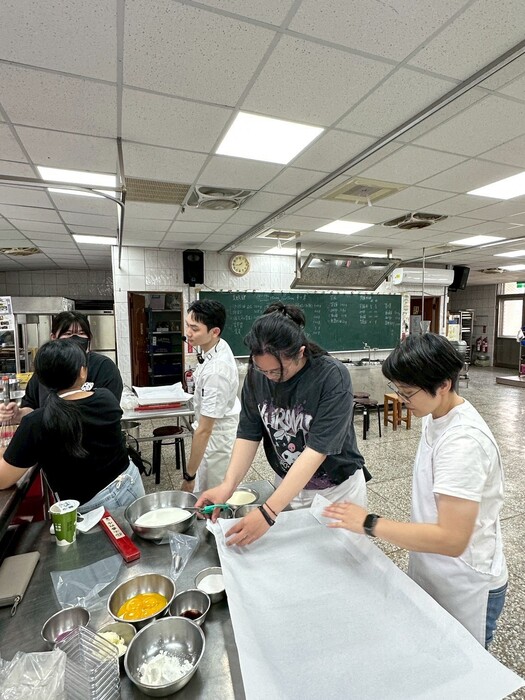 【活動】心促計畫-科系交流:模的甜點製作圖片