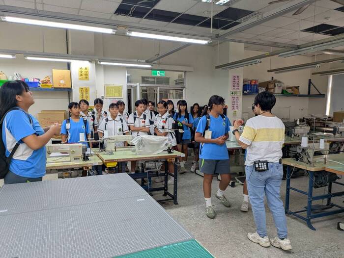 【活動】辦理完免計畫大王國中體驗技職活動圖片